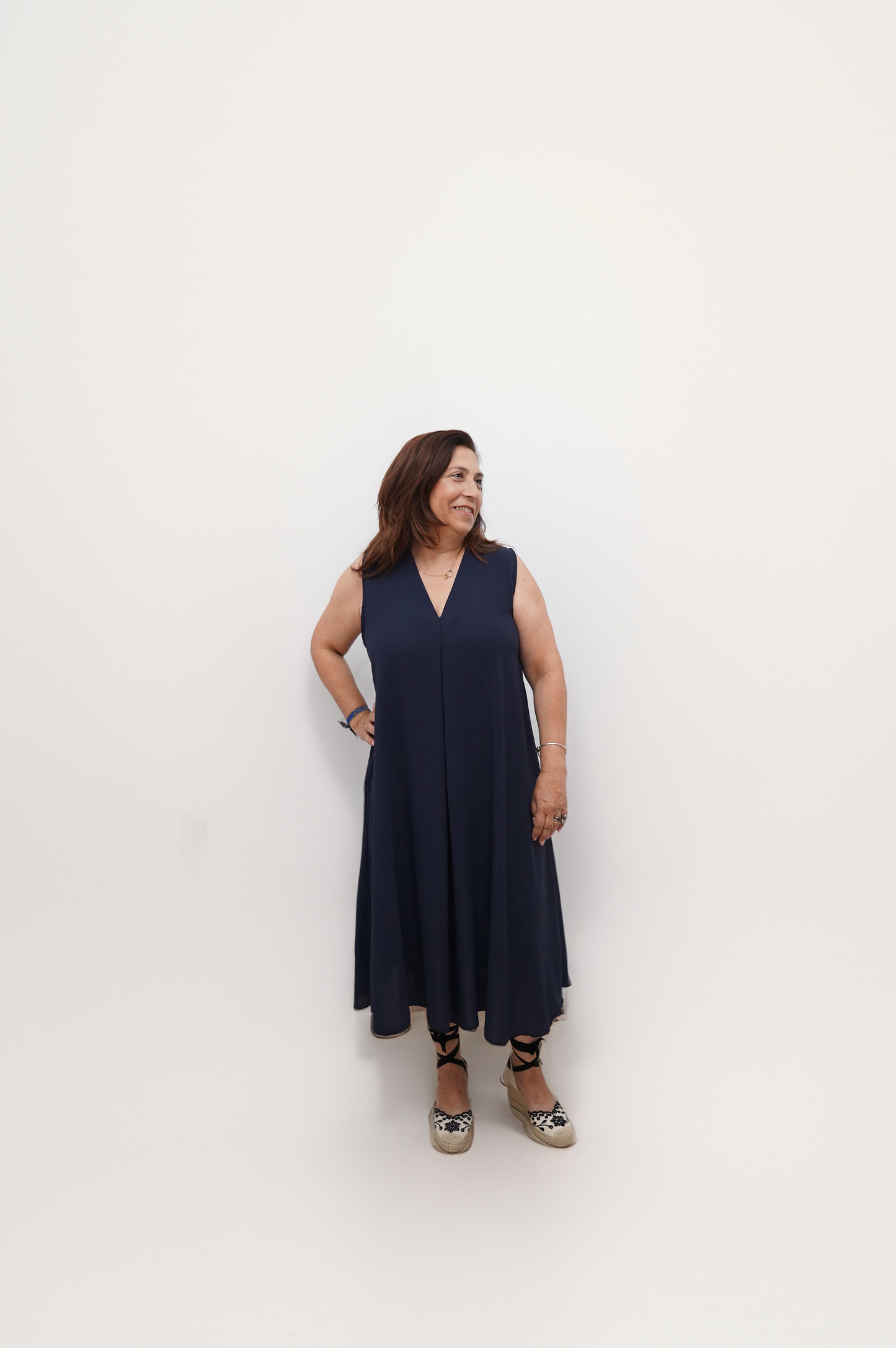 Vestido Escote Pico