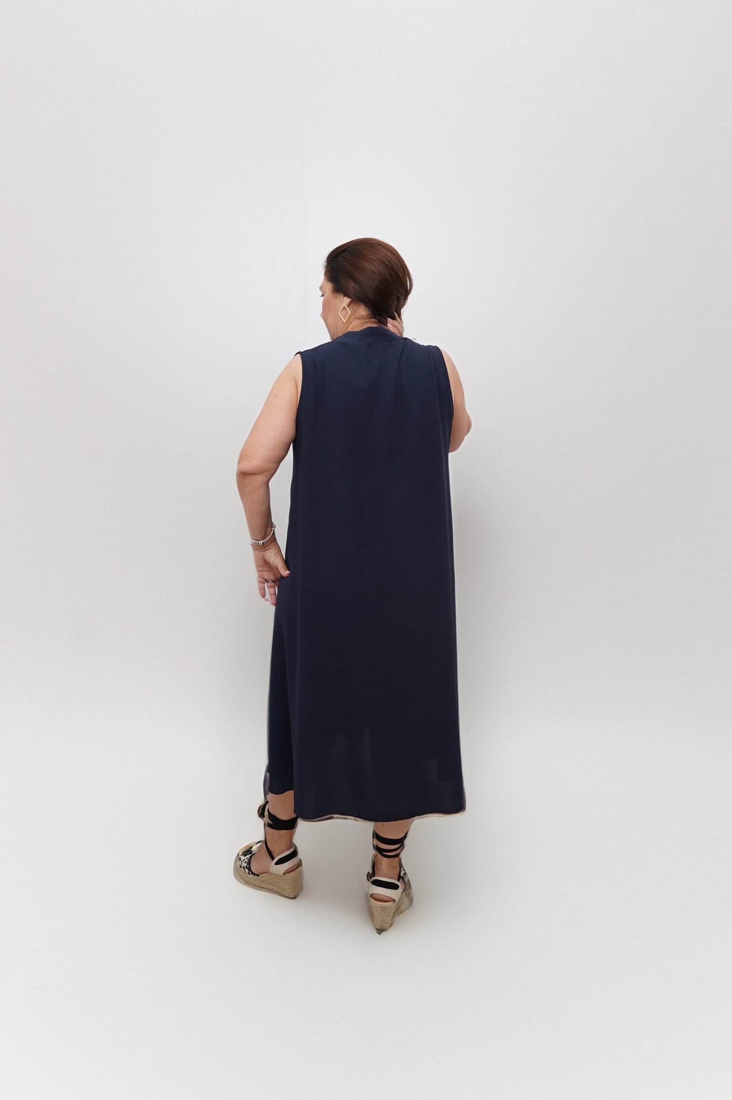 Vestido Escote Pico