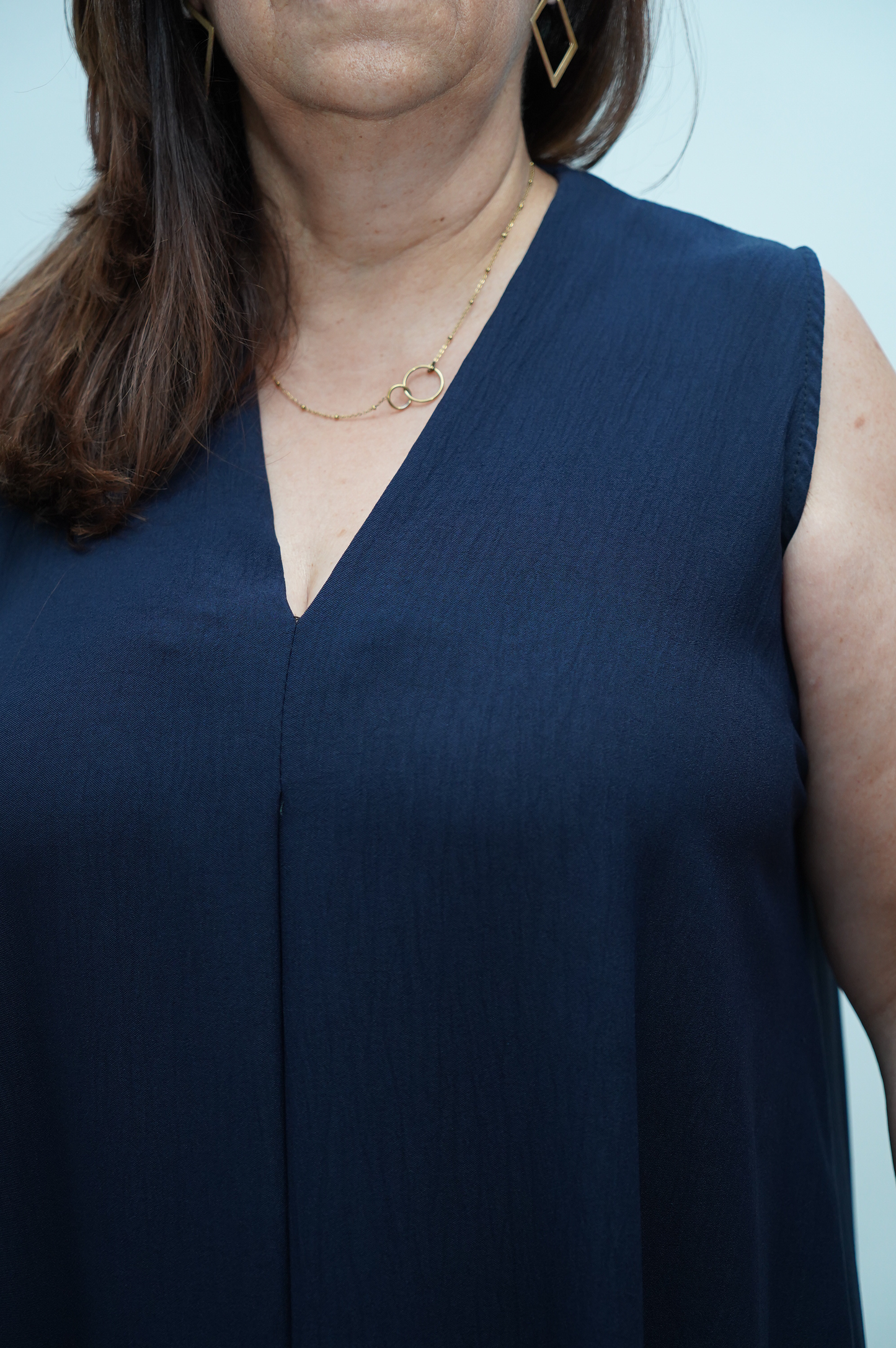 Vestido Escote Pico