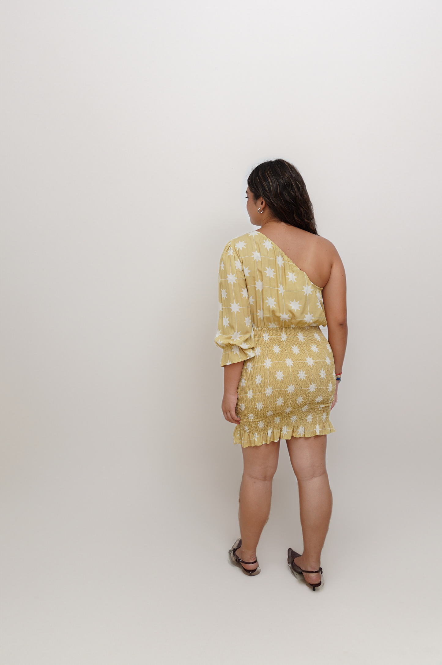 Vestido Asimétrico Estrella