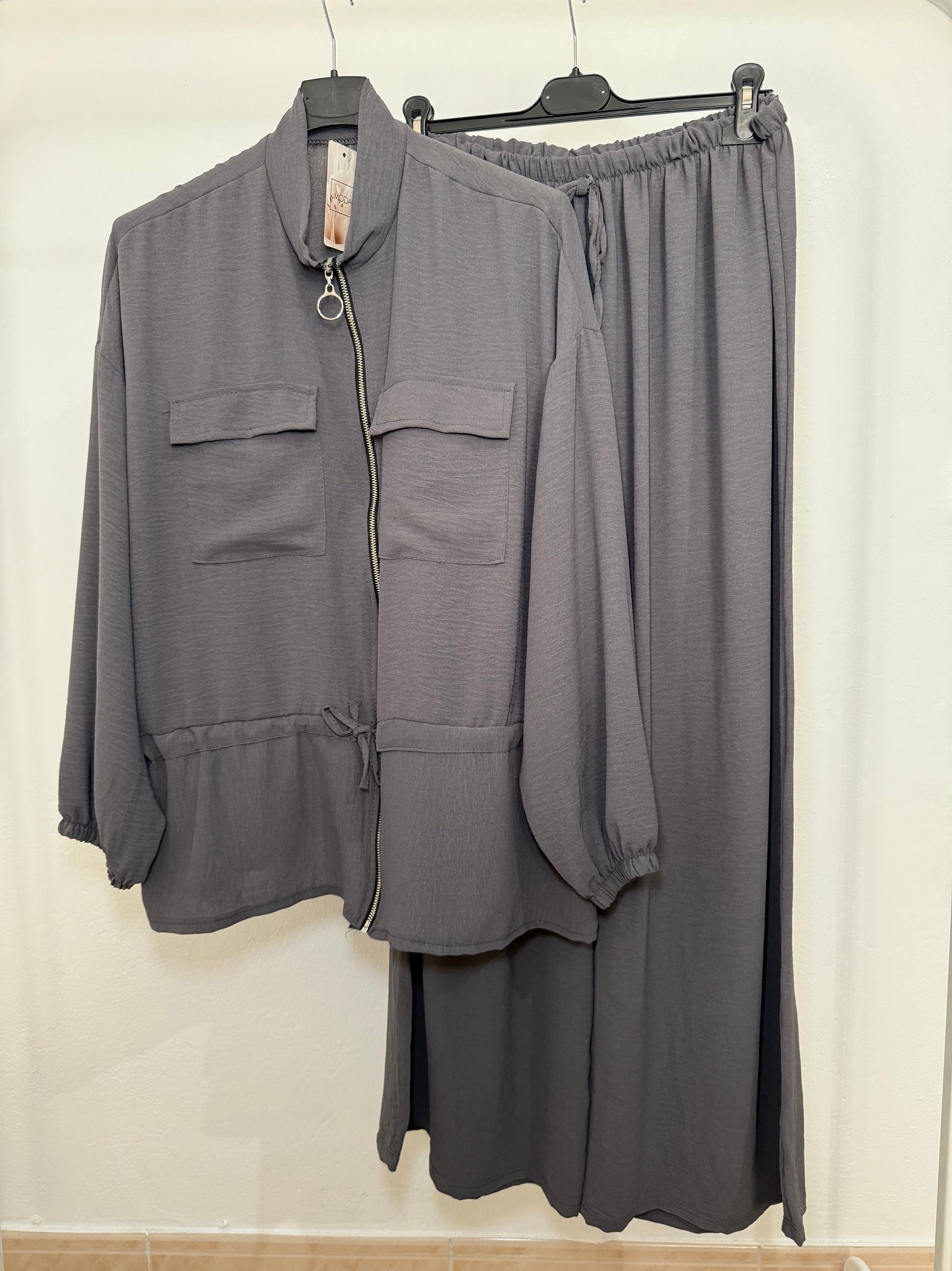 Conjunto Chaqueta Manga Larga